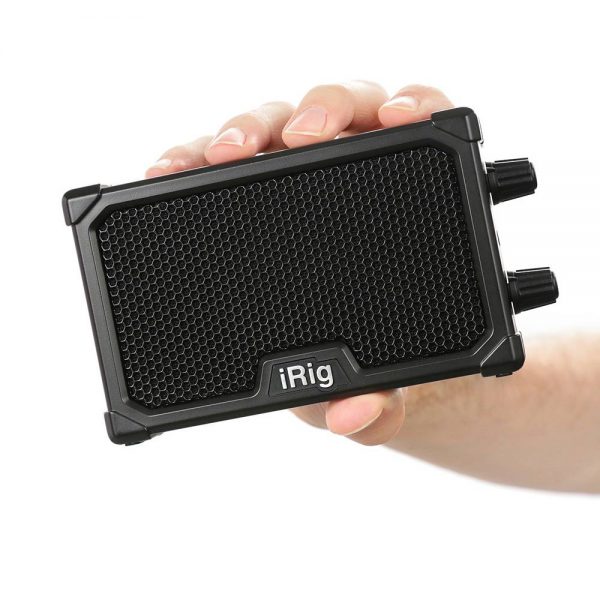 iK Multimedia iRig Nano Amp In Hand