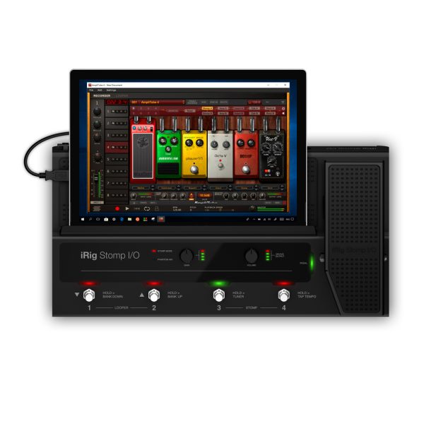 iK Multimedia iRig Stomp I/O Top iPad