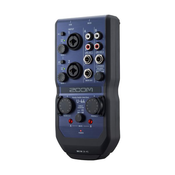 ZOOM U-44 Angle Right