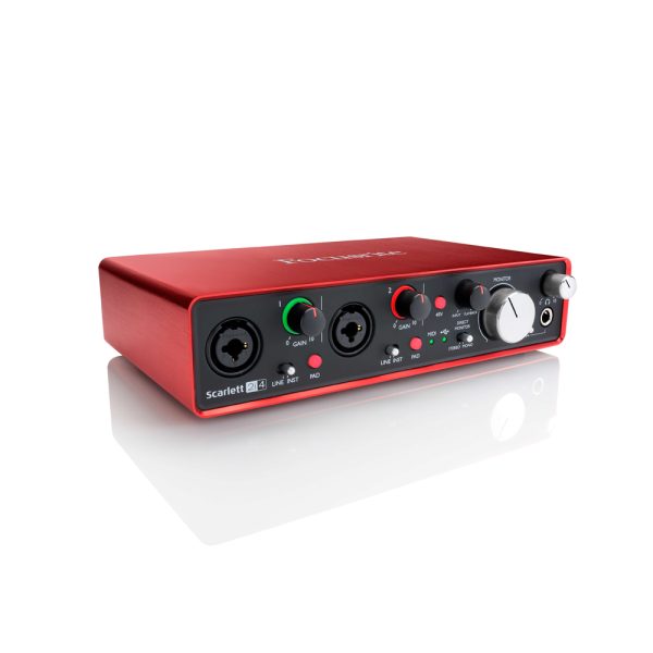 Focusrite-Scarlett-2i4-Left-Angle