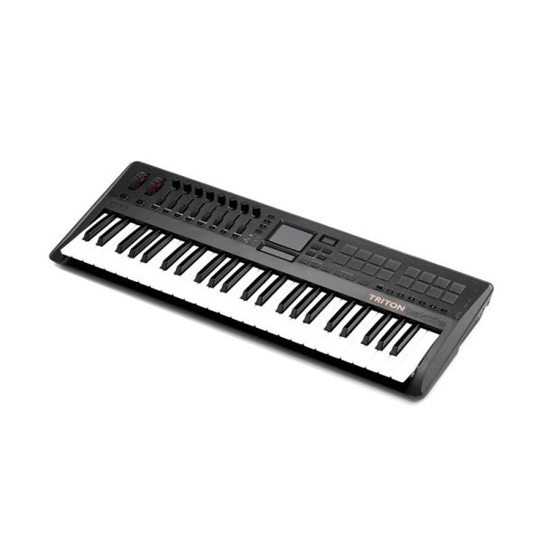 KORG TRITON Taktile 49 Right Angle
