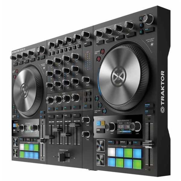 Native Instruments Traktor Kontrol S4 MK3 Side