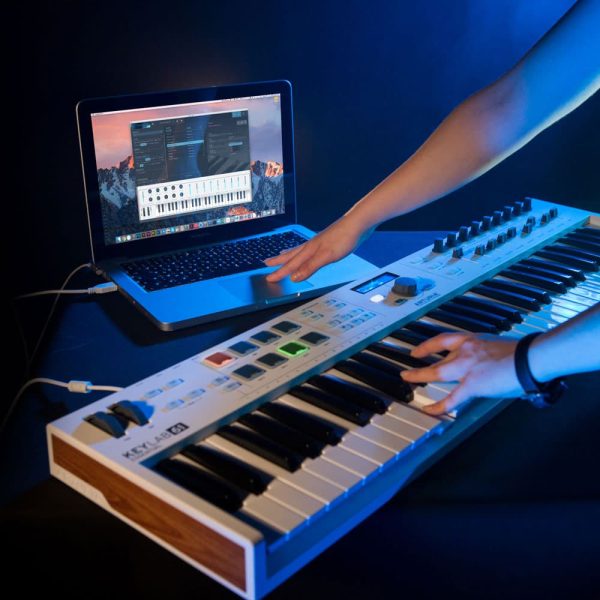 Arturia KeyLab Essential 61 Heroo