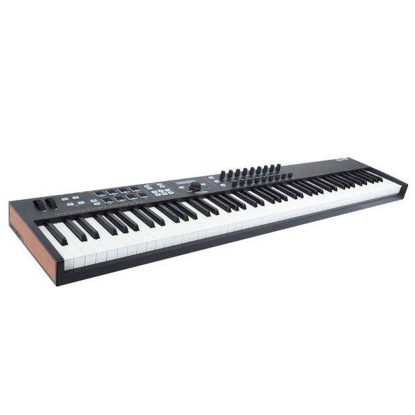 Arturia KeyLab Essential 88 Black Edition