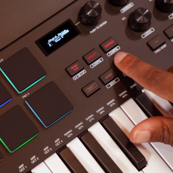 AKAI MPK Mini Plus Chord