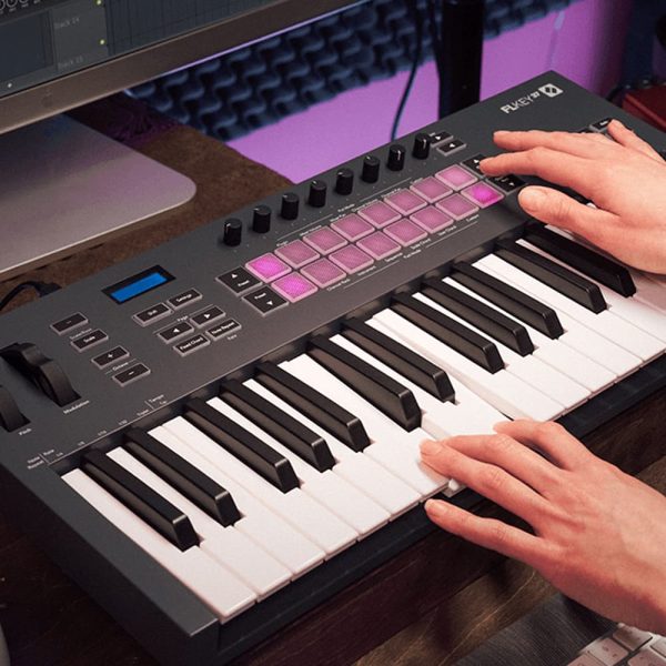 Novation FLkey 37 In Use