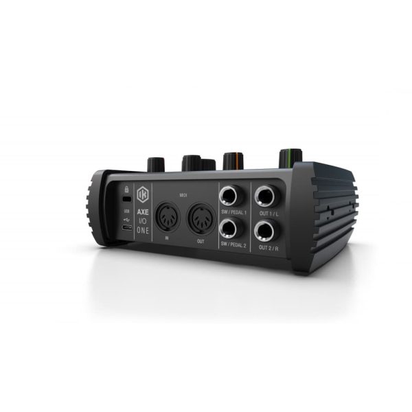 iK Multimedia AXE IO ONE Angle Back