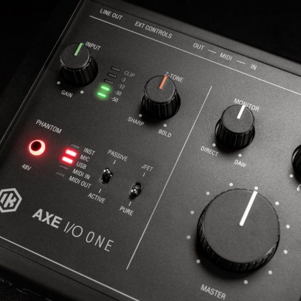 iK Multimedia AXE IO ONE Detail