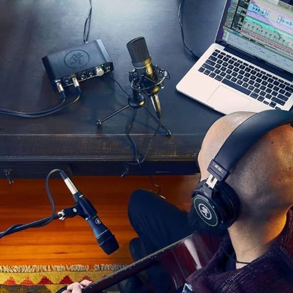Mackie Producer Bundle In Use