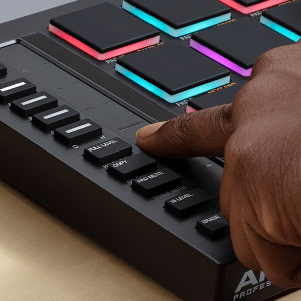 AKAI MPC Studio 2 Touch Strip