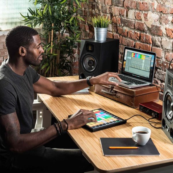 Novation LaunchPad X Live