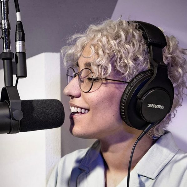 SHURE SRH440A In Use