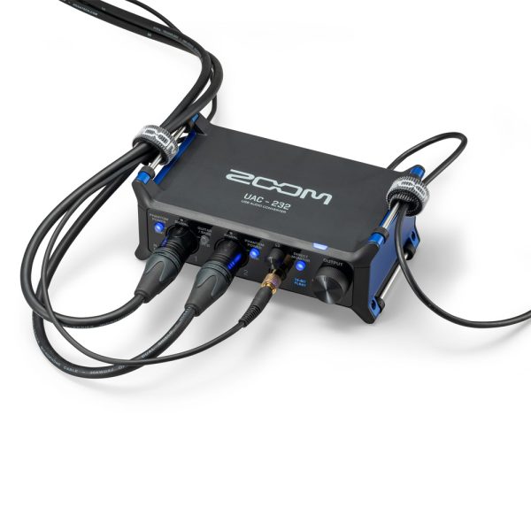 ZOOM UAC-232 Connect