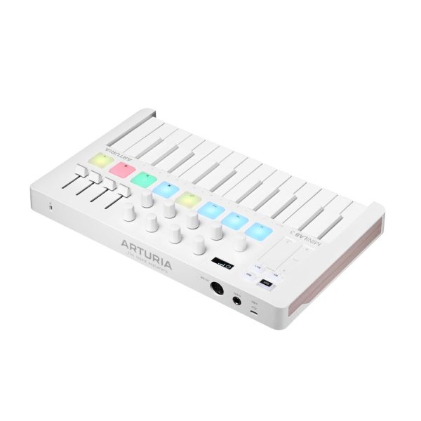 Arturia MiniLab 3 Alpine White Angle Back