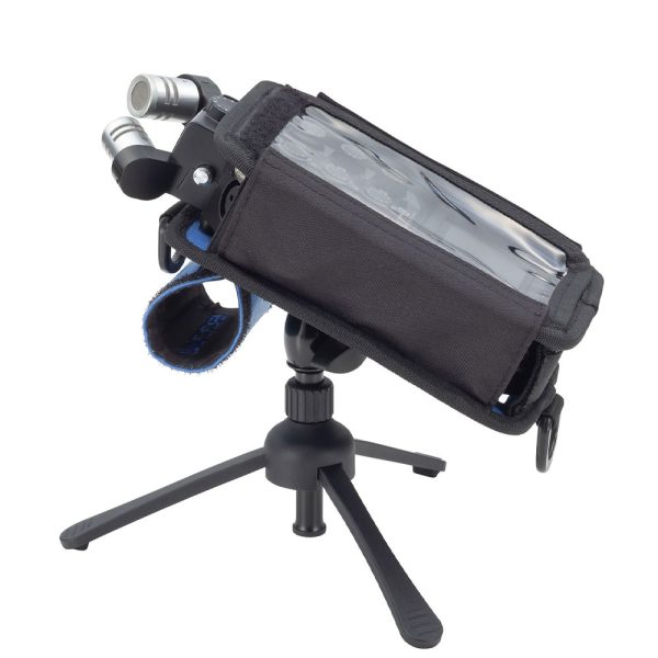 ZOOM PCH-8 Side