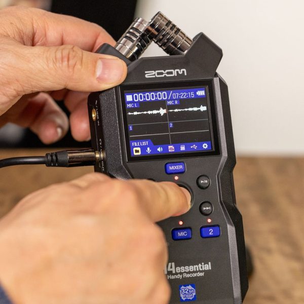 Zoom H4essential Display