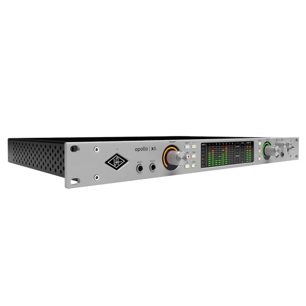 Universal Audio Apollo x6 Gen2 Essentials Angle