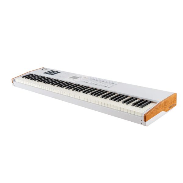 Arturia KeyLab 88 MK3 White Angle