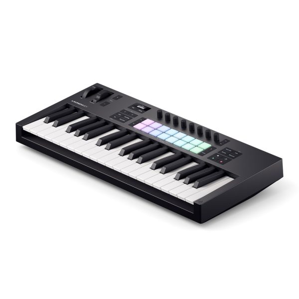 Novation LaunchKey 37 MK4 Per
