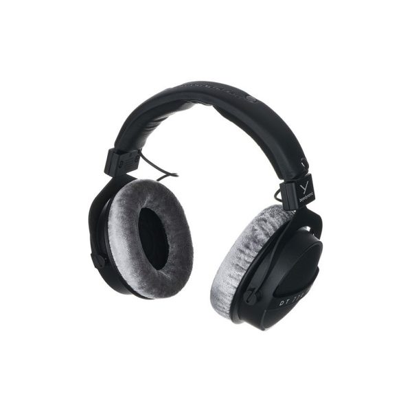 Beyerdynamic DT 770 Pro X Angle