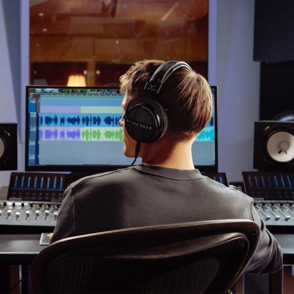 Beyerdynamic DT 990 Pro X Studio