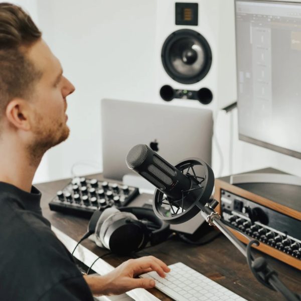 Beyerdynamic M 70 PRO X Studio