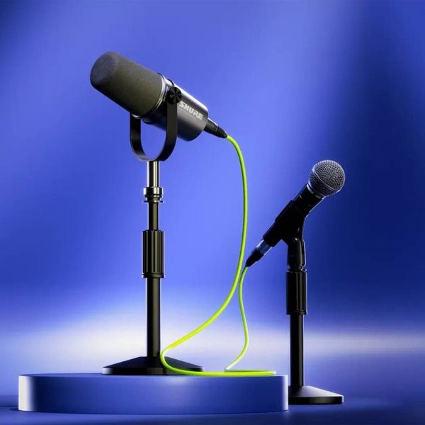 SHURE MV7i In Use