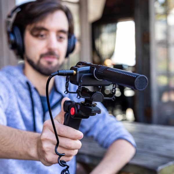 ZOOM M3 MicTrack In Hand