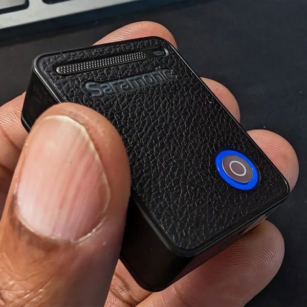 Saramonic Ultra TX In Hand