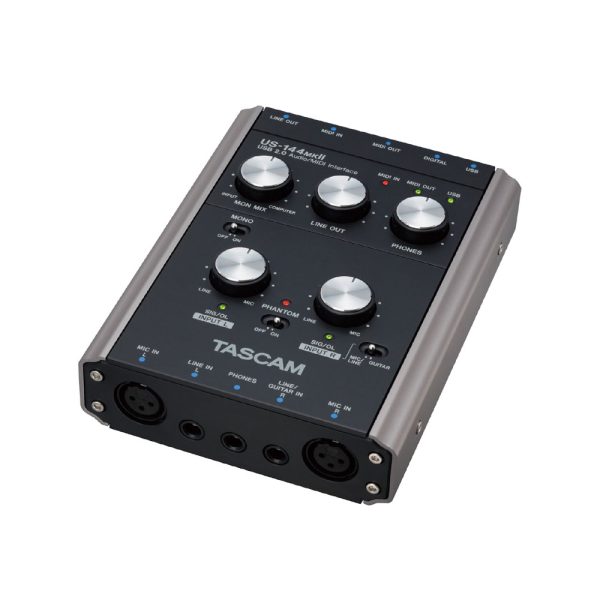 TASCAM US-144MK2 Angle