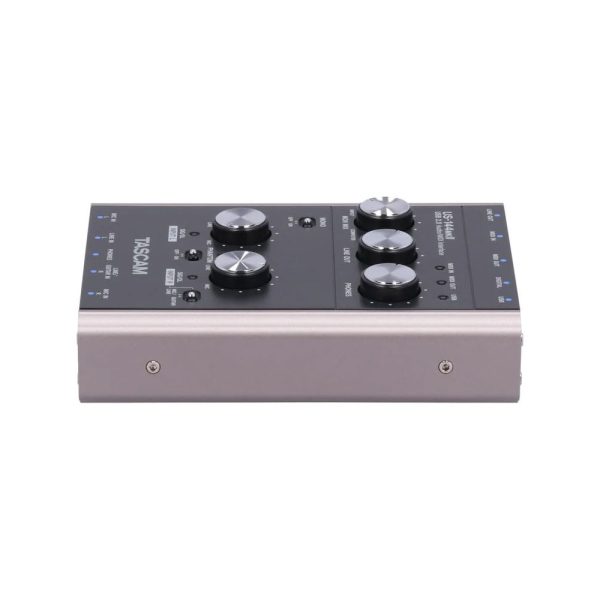 TASCAM US-144MK2 Side